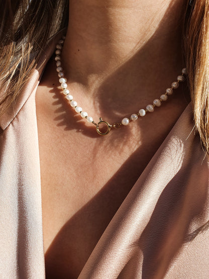 Collier en perles d'eau douce & petites perles acier (personnalisable) - doré