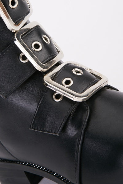 Bottines noires similicuir boucles argentées