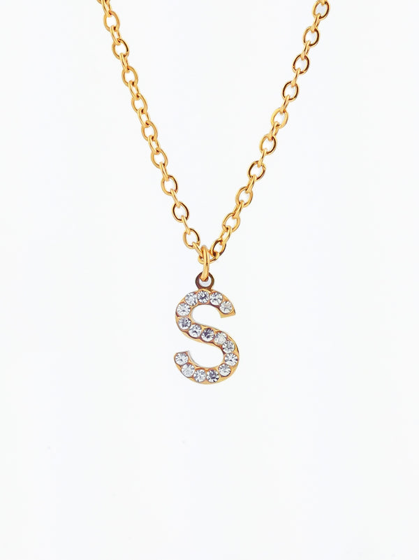 Collier initiale en strass - doré